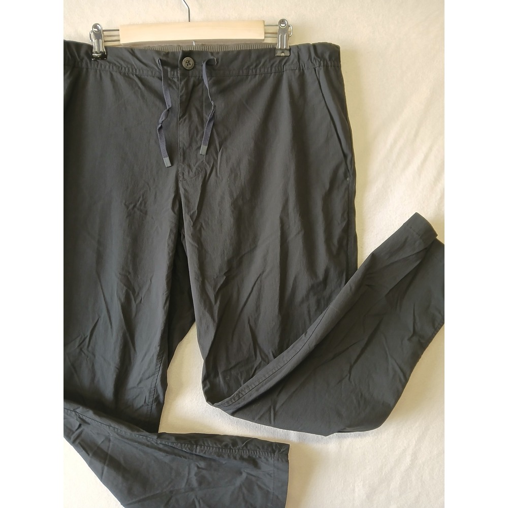 Rei pants hiking outdoors Lightweight size 40x32 LONG black